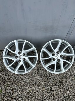 5x114,3 R17 Originál Mazda - 3