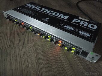 Behringer Multicom PRO 4400 - 3