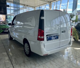 Mercedes-Benz eVito long extra Elektrik Automat 3/6 miest - 3
