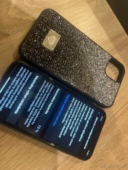 iPhone 11 - 3