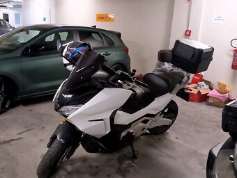 Honda Forza 750 - 3