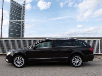 Škoda Superb kombi 2,0 TDi DSG rok 2013 - 3