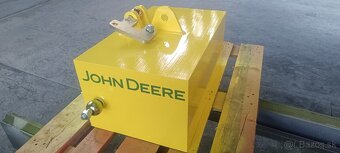 Zavažie john deere - 3