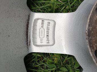 Predám letné pneu Hankook s diskami 195/65 r15 - 3