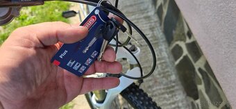 Dámské elektrokolo Specialized Vado - 3