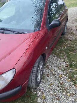 Peugeot 206 1.1 rok vyroby 2003 44kw - 3