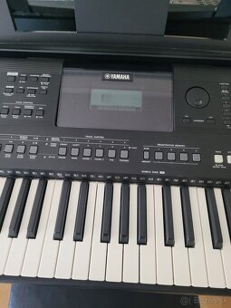 Keyboard PSR E463s dynamikou Yamaha, so stojanom a stoličkou - 3