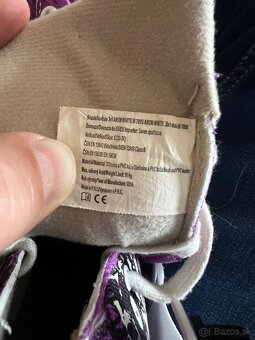 Predám dievčenské korčule na ľad, veľkosť 33-36, cena 20 eur - 3