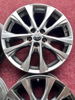 5x114,3 R18 Originál Toyota RAV4 4.Generace - TOP - 3