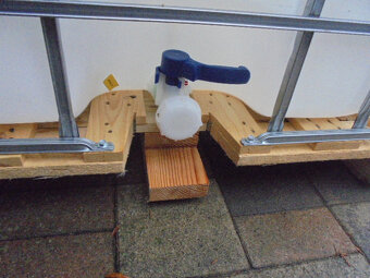 Predám IBC kontajner 1000L - 3