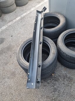 Pravá lišta prahu SUZUKI VITARA 3 III LY 2015- - 3