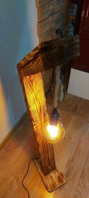 Lampa z dreva - 3