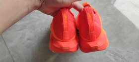 Nike alphafly bezecke tenisky oranzove - 3
