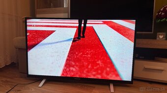 CHODBOVA STENA A 2x TV led 82,99cm - 3