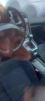 Peugeot 5008 1.6 - 3