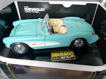 1:18 CHEVROLET Corvette 1957 - 3