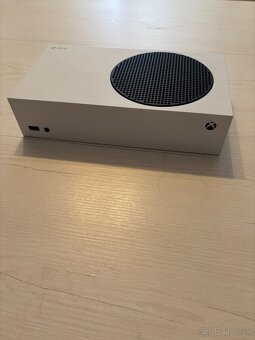 Xbox series S - 3