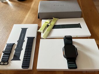 Apple Watch Ultra 2 GPS + Cellular 49mm Black Titanium - 3
