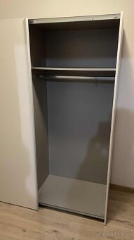 Posuvná šatníkova skriňa - 3