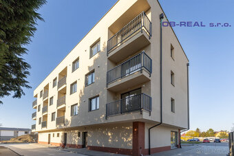 Predaj moderných 2izb bytov 55m2 v novostavbe v centre Sládk - 3