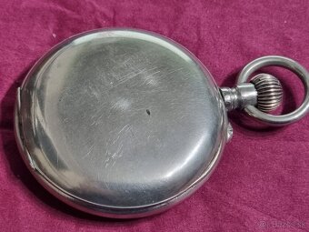 Mohutné vreckové hodinky. - 3