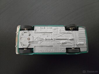 Staré hračky plechové autíčka Czechoslovakia - 3