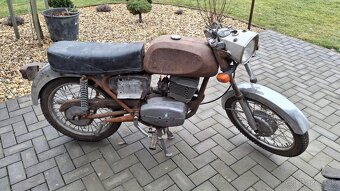 Predám cz175 477 - 3