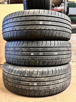 225/65 R17 102V letní pneu DOT 2017 - 3