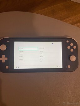 Nintendo Switch Lite - 3