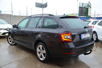 Škoda Octavia Combi 2,0 TDi DSG7  Clever - 3