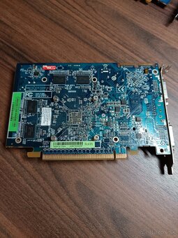 Sapphire HD 4670 - 512 MB - 3