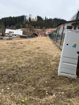 Na predaj rozľahlý pozemok 1364m2 na Zákopčí ( U Kordišov - 3