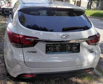 HYUNDAI i40 CW 1.7 CRDi 2015 predám MOTOR D4FD, 0445110411 - 3