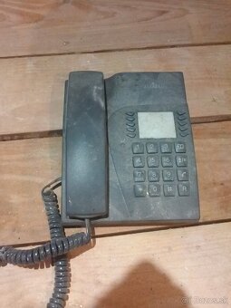RETRO telefóny - 3