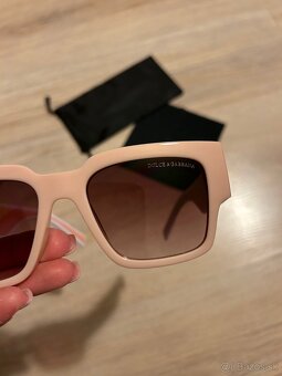 Dolce & Gabbana DG6184 slnečné okuliare - ružové (DG1) - 3