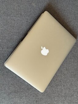 Apple Macbook Air 13" Early 2015 i5 1,6 ghz 4GB 256GB - 3