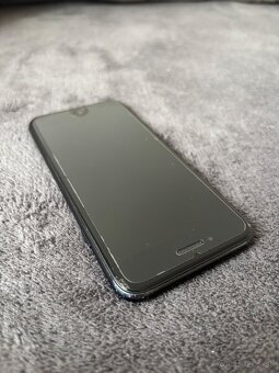 iPhone SE 2020 - 3