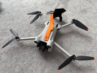 DJI Mini 3 Pro Fly More Combo + DJI RC – kompletný set - 3