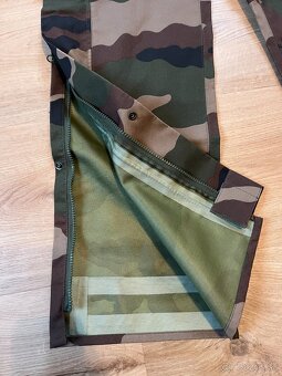 Maskáčové Gore-Tex nohavice, veľkosť L – nové - 3