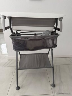 Vanička na kupanie so stojanom Twistshake - 3