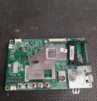 Základná doska z televízora LG - 3