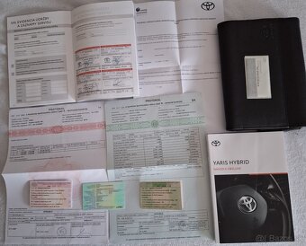 Yaris Hybrid Executive VIP - 3