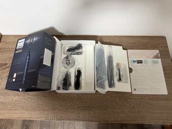 Philips Sonicare 9900 DiamondClean Prestige (SLEVA) - 3