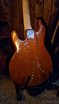 Basgitara Spark - Fretless (Bezpražcová) - 3