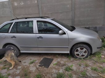 Rozpredám škodu fabiu 1.4 - 3