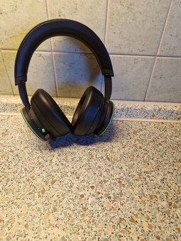 Predám bezdrôtové sluchadlá Microsoft Xbox Wireless Headset - 3