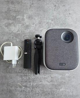 PREDÁM Xiaomi Mi Smart Projector 2 EU - 3