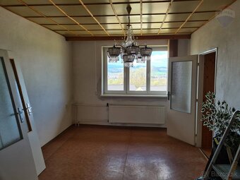REZERVOVANÉ - Predaj 4-izbového bytu s balkónom v Podkoreňov - 3
