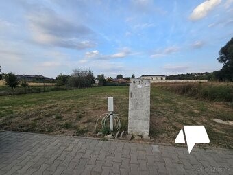 Predaj veľký stavebný pozemok Nitra- Kynek- všetky siete, š  - 3