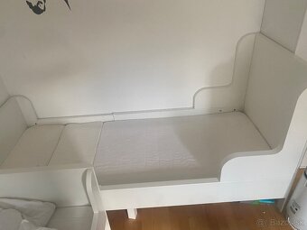 Rastuca postel IKEA - 3